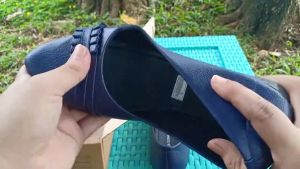 Sepatu Wanita Flat Shoes Kantor Hitam Polos Cantik - E06