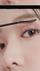 Holika Holika Lash Correcting Mascara | Airy Lift: Lightweight Waterproof Smudgeproof Strong Curling Mascara