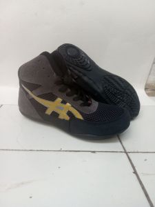sepatu gulat/boxing/gym