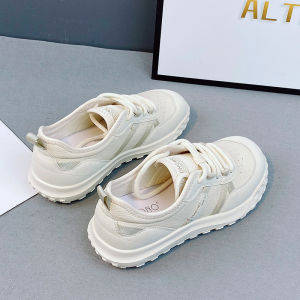 Ultra-Light Large Size Womens Running Shoes Comfortable Soft Bottom Casual Sports Shoes Breathable Leather Outdoor Shoes