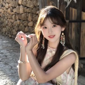 Colorful Ethnic Style Clip-On Earrings Womens Fashion Jewelry Vacation Atmosphere Photo New Chinese Retro Ear Decorations