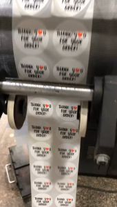 Cuộn 500 Miếng Dán Nhãn Dán Tem Sticker Decal Thank You Cảm Ơn Gói Hàng Quà Tặng Hộp Quà