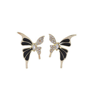 Butterfly Shaped Earrings Womens Fashion Jewelry Small And Delicate Liquid Style Self-Purchase Recommendation 2025 New Model