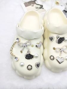 16PCS Resin Golden Bowknot Heart Shoe Charms DIY Accessories Rhinestone Swan Shoes Buckles Decorations Flower Chain Shoe Clips
