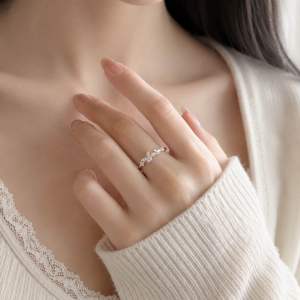 Aurora s925 Sterling Silver Butterfly Flutter Ring in Silver