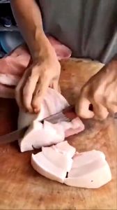 Sharp imported German super fast steel slaughter special pig selling meat deboning split stainless steel fruit peeler