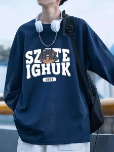 เสื้อยืดคอกลมแขนยาวทรงหลวมสไตล์ย้อนยุคสไตล์อเมริกันสำหรับผู้ชาย ฤดูใบไม้ผลิและฤดูใบไม้ร่วง 2025 ใหม่ ผ้าฝ้าย ลำลอง