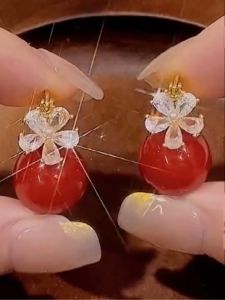 Elegant Red Pearl Earrings with Zircon Flower Design Fashionable Celebratory Jewelry Lightweight Luxury Sensation Ear Decor
