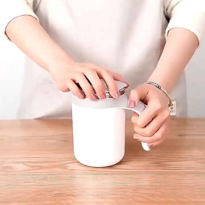 Rechargeable Model Automatic Stirring Cup Coffee Cup High Value Electric Stirring Cup Lazy Milkshake Rotating Magnetic Water Cup