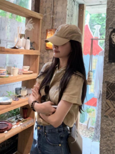 VKSOD | เสื้อเชิ้ตคอโปโลแขนสั้นหลวมๆ สไตล์ฝรั่งเศสสำหรับผู้หญิง ฤดูร้อน 2025 เสื้อแขนสั้นทรงหลวมๆ สบายๆ สไตล์เกาหลี