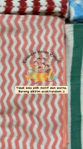 KHR - Paket 4 Pcs Handuk Microfiber Ukuran Dewasa Standar 70x140 cm - Motif dan Warna Acak/Random