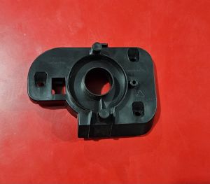 BRACKET SPIN PEMBUANGAN AIR MESIN CUCI 2 TABUNG POLYTRON ORIGINAL DN 37E091