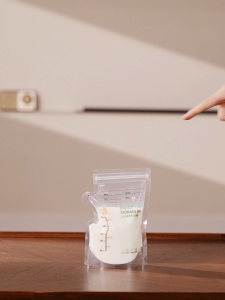 SnowBear [ 30pcs ] Double Ziplock Breastmilk Storage Bags BPA-Free Pre-Sterilized