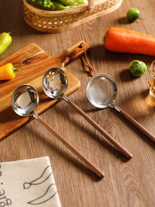 SHELI | Japanese Style Wooden Handle 304 Stainless Steel Soup Spoon Set