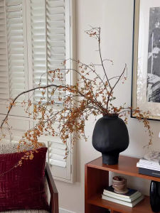 Elegant Black French Style Flower Vase Wabi Sabi Coarse Ceramics Living Room TV Cabinet Decorative Accessories Luxury Sensation Retro Home Decor