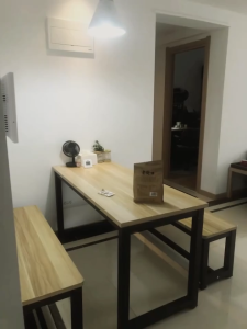 Hom heart ชุดโต๊ะกินข้าว พร้อมเก้าอี้ 4 ที่นั่ง (ประกอบง่าย) โต๊ะไม้ โต๊ะกินข้าว4คน ชุดโต๊ะเก้าอี้ โครงเหล็ก 120x60x75 cm ท็อปไม้ MDF เคลือบเมลามีน App 4.8 (144)