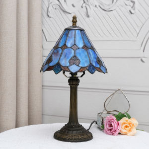 Tiffany Lamp Stained Glass Lamp Antique Lamp Vintage Blue Baroque Style Bedside Table Light for Home Office