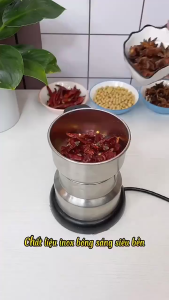 Máy Xay Hạt Khô Siêu Mịn Máy Xay Đa Năng Food Grinder Công Suất 300w Nguồn Điện 220v Máy Xay Ngũ Cốc Hạt Cafe Gia Vị Tiêu Bằng Điện Máy Xay Nhuyễn Các Loại Hat Quả Gia Vị  6 Lưỡi Dao Cối Nồi inox 304 An Toàn BH 1 Năm