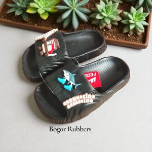 Sandal Anak Karakter Lucu Anti Slip – Sandal Karet Empuk Ringan Sandal Anak Laki Laki & Perempuan – Sandal Karakter 3D Lucu Anti Selip