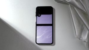 Csae Samsung Galaxy Z Flip 7 FE/Z Flip 7/Z Flip 6/Z Flip 5 เคส Dux DUCIS AIMO ผิวด้าน กันกระแทก กันลายนิ้วมือ