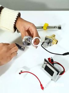 BỘ PHỤ KIỆN VAN XẢ CẢM ỨNG TIỂU NAM