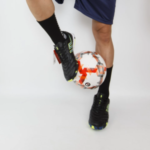 รองเท้าฟุตซอลรองเท้าผ้าใบ Baoji (BJM935) ของแท้ แถมฟรี! ถุงเท้ากันลื่นดำพื้นเทา1คู่ งานไทยโรงงานไทย