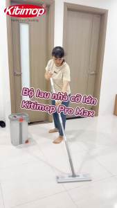Bộ lau nhà tự vắt KITIMOP PRO MAX thùng 2 ngăn giặt vắt có bánh xe bàn lau 38cm kèm 3 bông lau