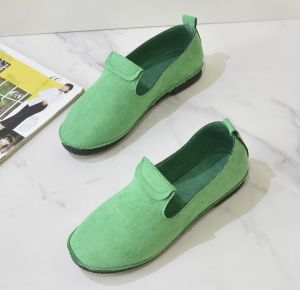 รองเท้าหนังสวมสบายสำหรับผู้หญิงในฤดูใบไม้ร่วง รองเท้าสวมแบบสวมสบาย ส้นแบน หัวมน ดีไซน์ใหม่ 2025 รองเท้าเด็ก รองเท้าผู้ใหญ่