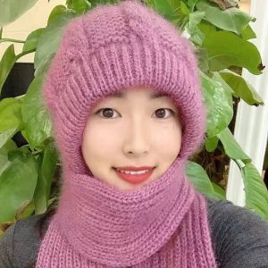 Thickened Fleece Winter Hat Womens Knitted Snowstorm Cap Autumn Winter Squirrel Fur Line Warm Popular Hat Casual Style Beret