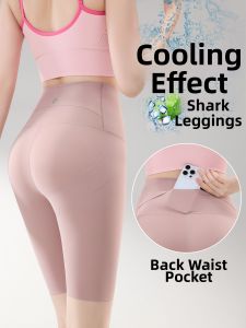 Back Pocket Short Pants for Yoga Running Exercise and Fitness 5inch Slim