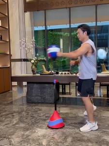 Boxing Speed Ball Standing Punching Bag for Adults Home Reaction Stress Relief Strength Workout Equipment Boxing Reflex Ball