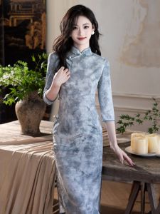 Young Womens Style Chinese National Fashion Long Sleeve Qipao Dress Slim Fit Vintage Daily Wear Spring Autumn Seasonal