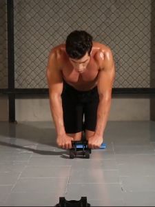 Con Lăn Tập Cơ Bụng 4 Bánh Cao Cấp (Tặng Kèm Thảm Lót)