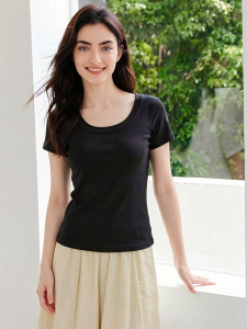 Basic House | Round Neck Short Sleeve Black Womens T-Shirt Summer