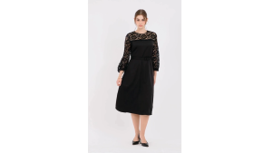 Badomocda DUENO Long-Sleeve Lace Dress