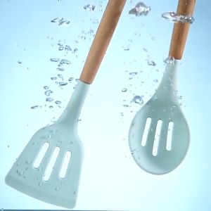 Non Stick 12 PCS Silicone Kitchen Utensils Food Tong Spatula Soup Spoon Camping Utensils Wooden Handle Cooking Set