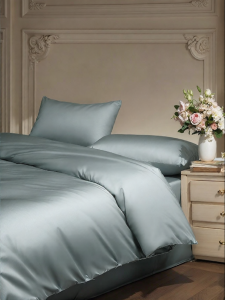Bravo | 60 Count Long Staple Cotton Pure Color Simple Bed Cover
