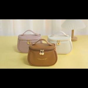 Cosmetic Bag Leather Portable Handle Golden Letter Large Capacity Waterproof Zipper Multifunctional Travel Makeup Bag