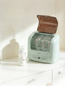 [China Plug Adapter Needed] Bear | Steam Sterilizer with Drying Function Baby Use