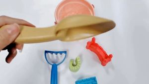 YF3633 ชุดตักทรายชายหาด ชุดตักทรายปราสาทหรรษา พร้อมอุปกรณ์ตักทรายชุดใหญ่ ( พร้อมส่ง )