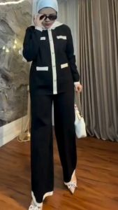 Qiana Set 2in1 Bahan Caramel Knitt Setelan Wanita Terbaru 2024 Kekinian One Set Korean Style Hijab