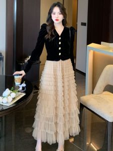 Pháp Cổ Chữ V Nhung Áo Váy Bộ Nữ Mùa Xuân Mùa Thu Dễ Thương Nhiều Lớp Phong Cách Mát Mẻ Lưới Bộ Hai Món Bánh Dài Váy