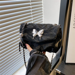 Meria 2024 New Womens Bag High-End Texture Small Crowd Fashion Chain Shoulder Crossbody Bag Wrinkled Saddle Bag Casual Style
