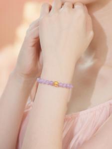 ZHOU LIU FU 周六福24K Gold Amethyst Love Bracelet Butterfly Floral Charm Romantic Jewelry for Women Couples Gift Valentines Day Present J1913502 A1914722