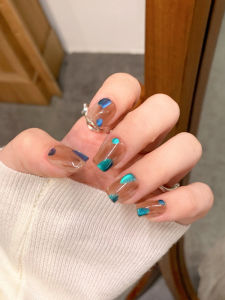 เล็บสวมใส่สีน้ำตาลสดใส ดีไซน์ตาแมว ทำด้วยมือ ความยาวเล็บสั้น สัมผัสระดับไฮเอนด์ เล็บสวมใส่แบบใหม่สำหรับฤดูใบไม้ร่วงและฤดูหนาว