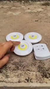 [MIỄN SHIP TOÀN QUỐC) [SALE 3 NGÀY CUỐI ] Bộ 3 đèn led cảm ứng hồng ngoại siêu sáng thông minh dán tường tiện lợi gắn Tủ quần áo Tủ bếp.... + Tặng kèm điều khiển có hẹn giờ