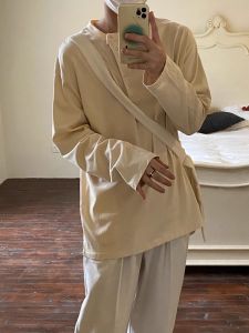 Retro สไตล์อเมริกันสีทึบ Double Layer COLLAR เสื้อยืดสําหรับชายหลวม Fit PURE สีออกแบบสบายๆสวมใส่ทุกวัน