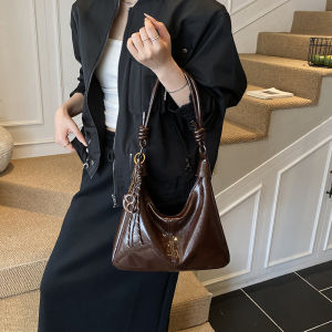 Red Underarm Tote Bag Womens New 2025 Luxury Commuter Crossbody Wedding Bag Casual Simple Style Double Strap Handbag