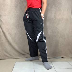 กางเกงผ้าร่มขายาว  กางเกงขายาว กางเกง มีกระเป๋าทั้งสองข้างมีซิป เนื้อผ้าดี 100%กางเกง งานมีไฟล์