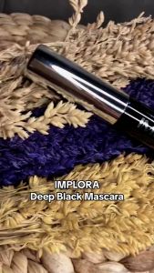 Implora Deep Black Mascara: Meningkatkan Penampilan Mata Anda